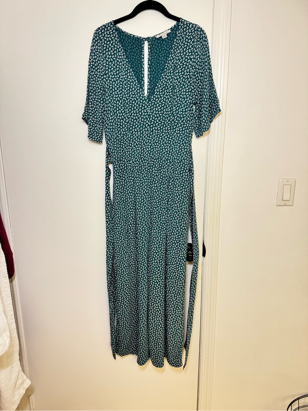 American Eagle Outfitters Teal Printed V-Neck Wide-Leg Jumpsuit - Picture 2 of 5